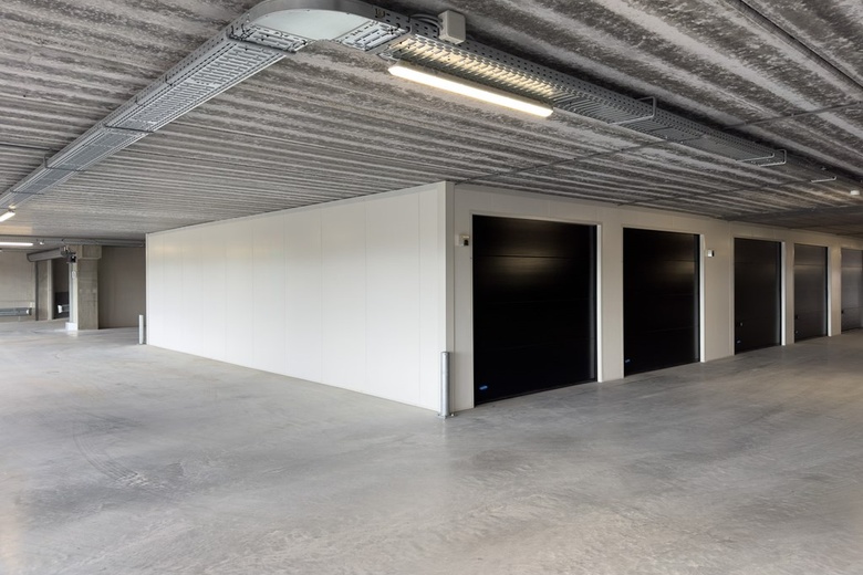 OpslagruimteaanIndustrieweg 69 61<br/> inBerkel en Rodenrijs OpslagruimteaanIndustrieweg 69 61<br/> inBerkel en Rodenrijs
