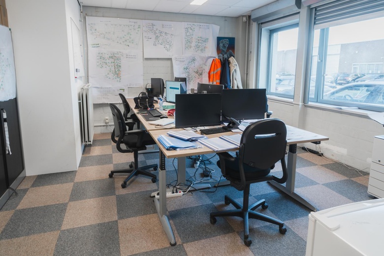 BedrijfsruimteaanDomineeslaan 91<br/> inZwanenburg BedrijfsruimteaanDomineeslaan 91<br/> inZwanenburg