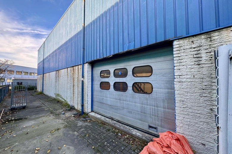 BedrijfsruimteaanHoutkopersstraat 12<br/> inZwijndrecht