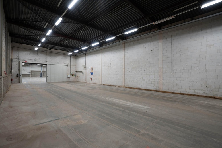 BedrijfsruimteaanDr. Nolenslaan 111<br/> inSittard