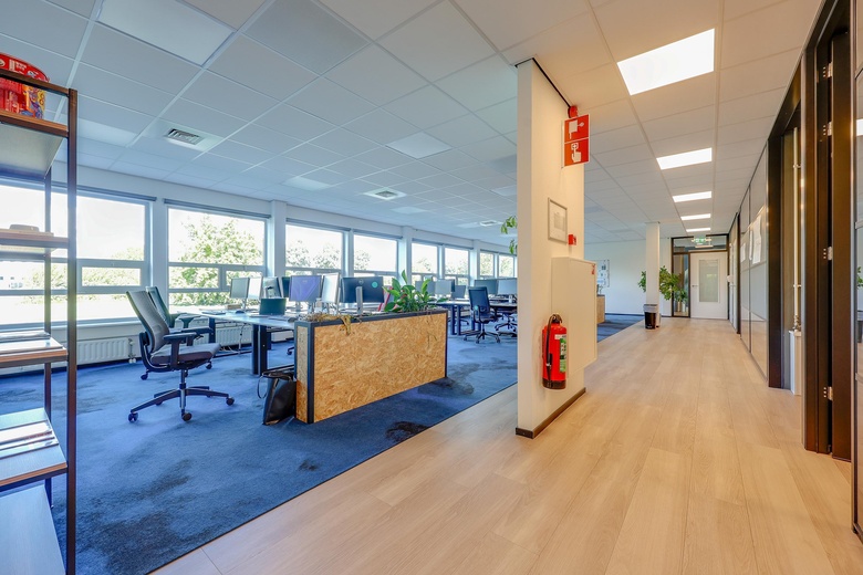 KantoorruimteaanCamerastraat 17<br/> inAlmere