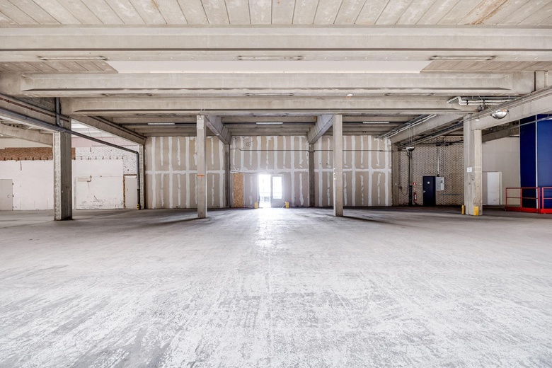 BedrijfsruimteaanHogeweyselaan 145<br/> inWeesp