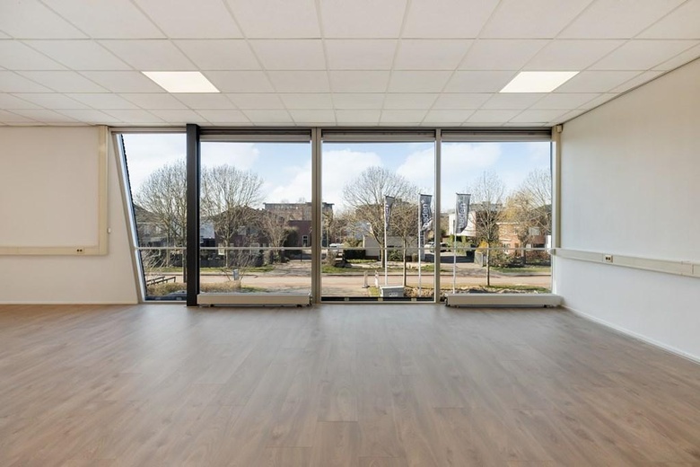 KantoorruimteaanJaap Bijzerweg 11<br/> inWoerden KantoorruimteaanJaap Bijzerweg 11<br/> inWoerden