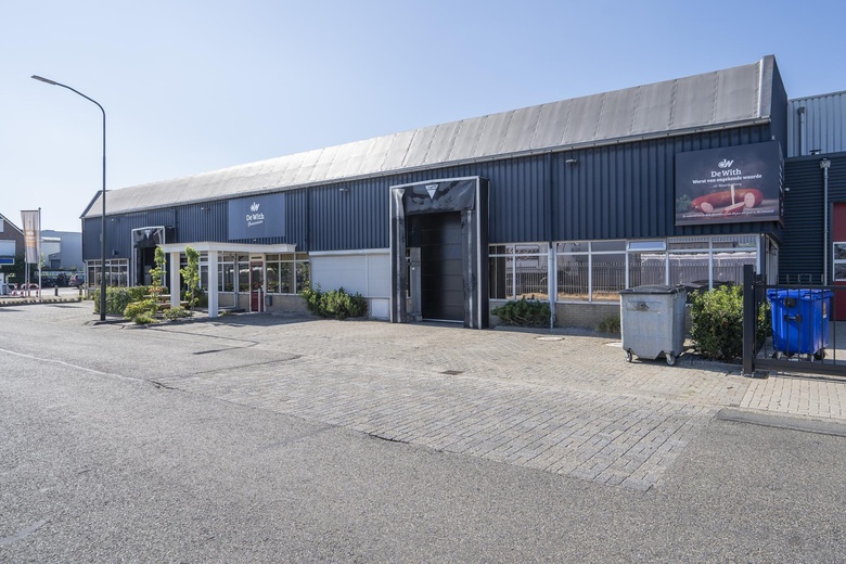 BedrijfsruimteaanIndustrieweg 31 - 33<br/> inWaardenburg BedrijfsruimteaanIndustrieweg 31 - 33<br/> inWaardenburg