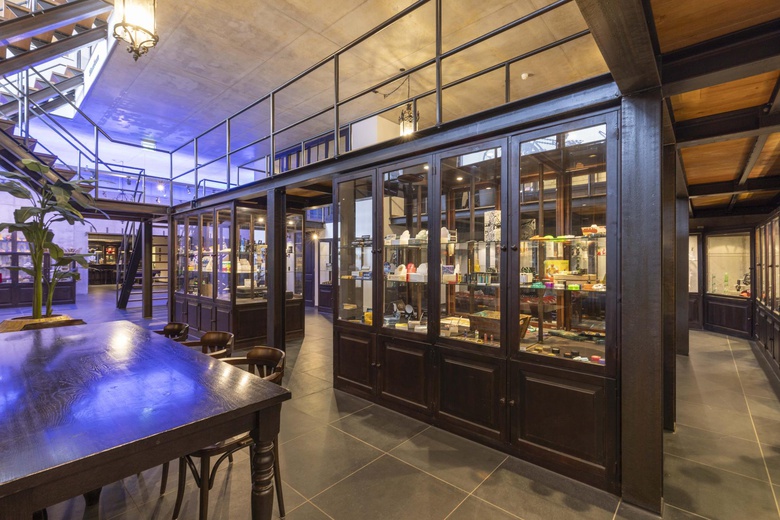 BedrijfsruimteaanValkenjachtstraat 17 - 19<br/> inTilburg