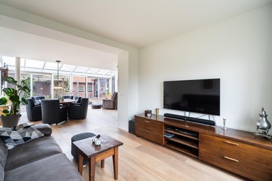 Bekijk foto 2 van Onze Lieve Vrouwestraat 69