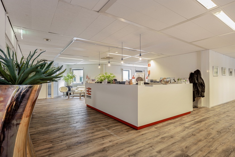 KantoorruimteaanWaalhaven Z.z. 12 A<br/> inRotterdam