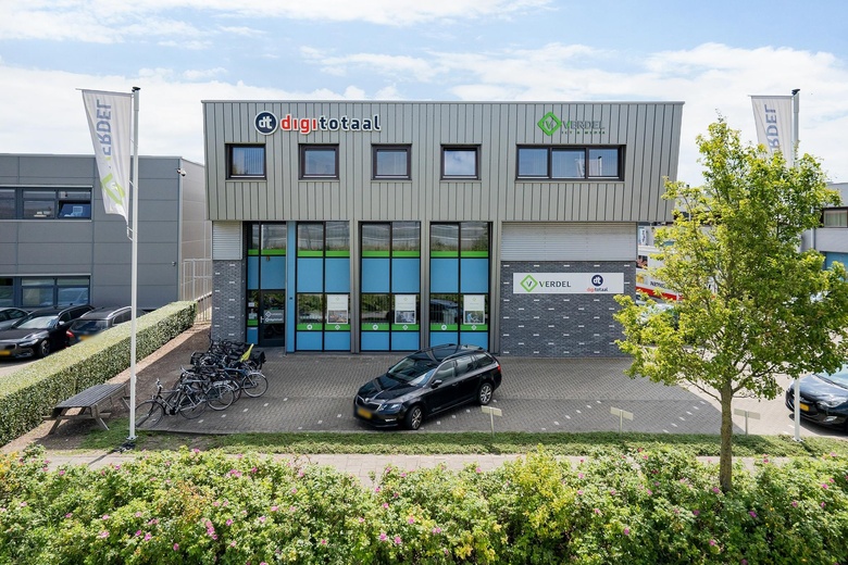 KantoorruimteaanVeenderveld 32<br/> inRoelofarendsveen KantoorruimteaanVeenderveld 32<br/> inRoelofarendsveen