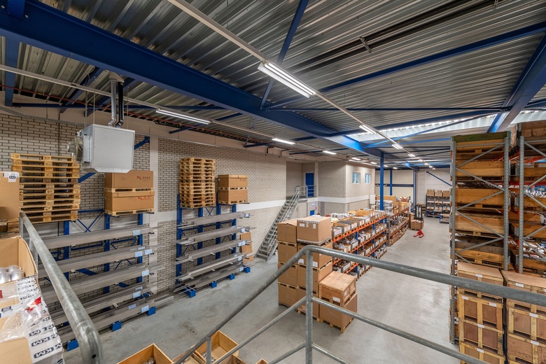 BedrijfsruimteaanVierlinghstraat 10<br/> inWerkendam BedrijfsruimteaanVierlinghstraat 10<br/> inWerkendam