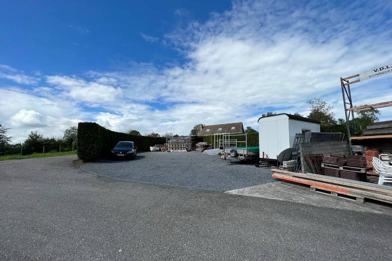 BedrijfsruimteaanMolenstraat 25 A<br/> inRetranchement