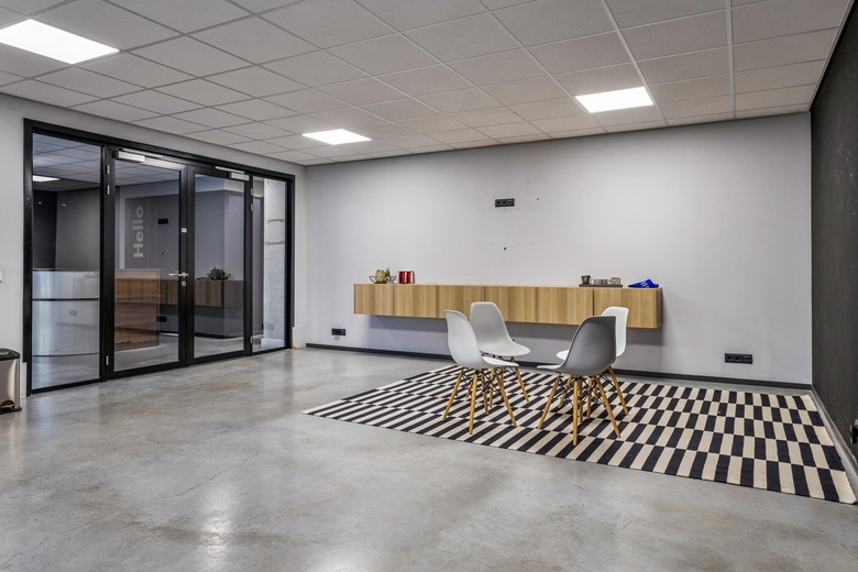 BedrijfsruimteaanLooier 16<br/> inNieuwkuijk