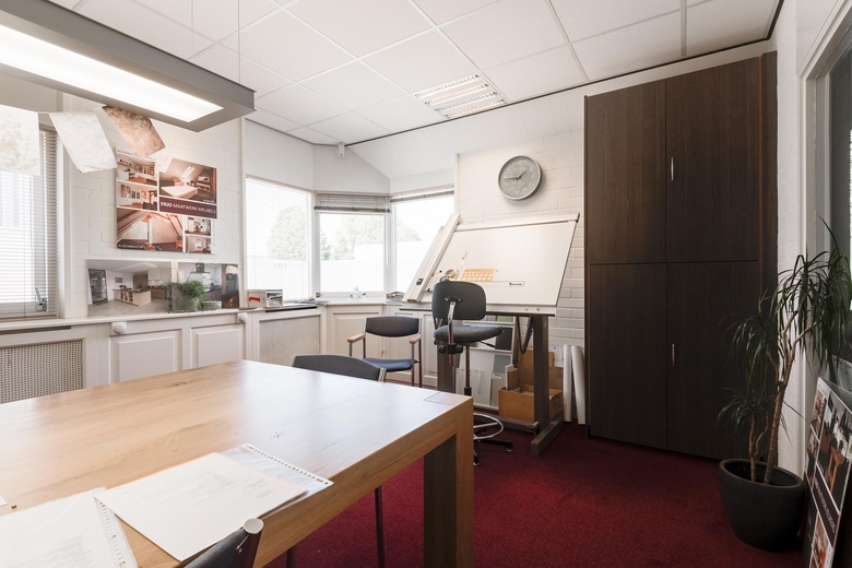 BedrijfsruimteaanVan der Heydenstraat 4<br/> inWinterswijk