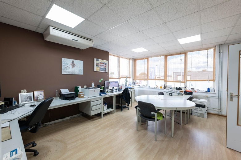 BedrijfsruimteaanDaltonweg 7<br/> inHellevoetsluis