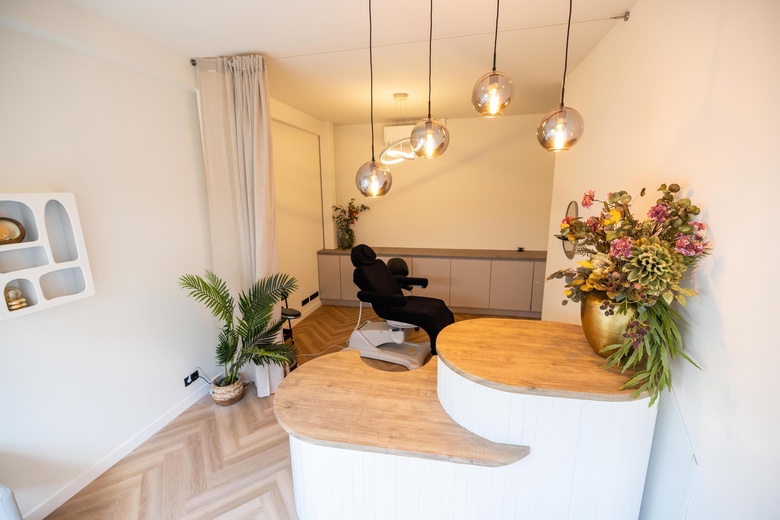 BedrijfsruimteaanMolenstraat 3<br/> inHeerenveen