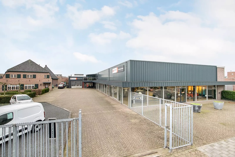 Bekijk foto 6 in  aan de  in 