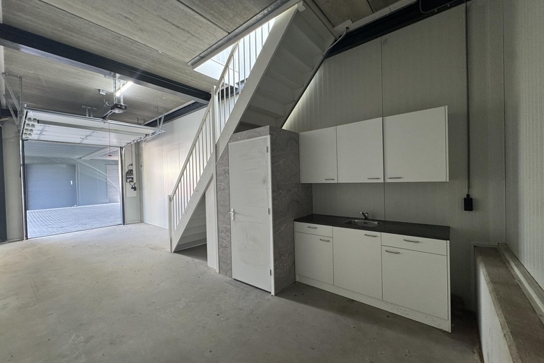 BedrijfsruimteaanEzingerweg 70 42<br/> inMeppel