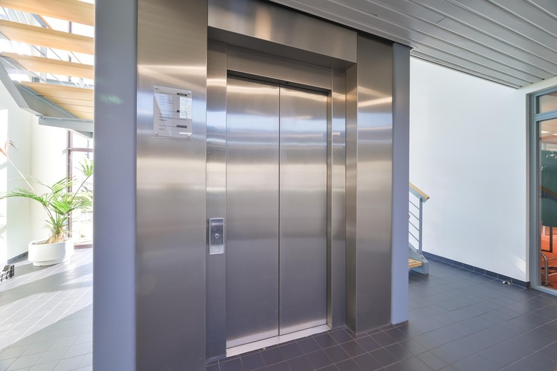 KantoorruimteaanDe Bouw 87 - 89<br/> inHouten KantoorruimteaanDe Bouw 87 - 89<br/> inHouten