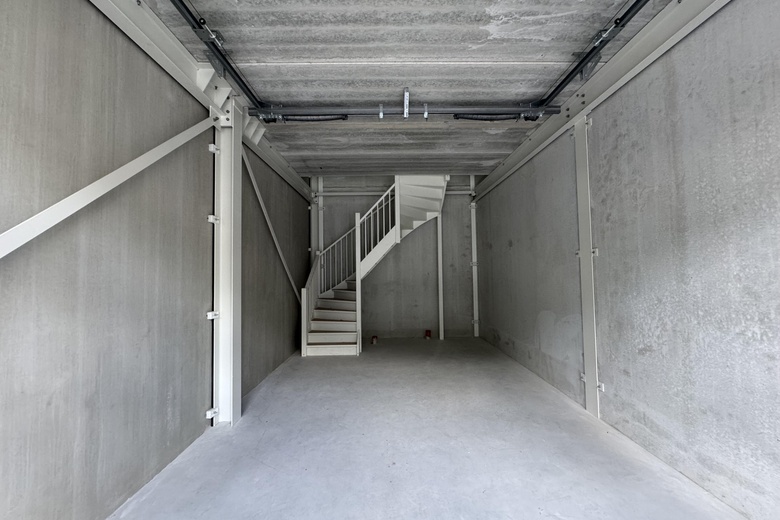 BedrijfsruimteaanRingweg 233<br/> inZaandam