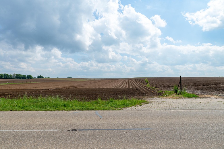 BedrijfsruimteaanHeufkensveldweg 1<br/> inSchimmert BedrijfsruimteaanHeufkensveldweg 1<br/> inSchimmert