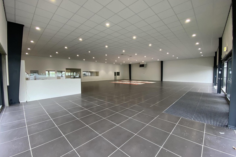 WinkelruimteaanMolensingel 1<br/> inMaastricht WinkelruimteaanMolensingel 1<br/> inMaastricht