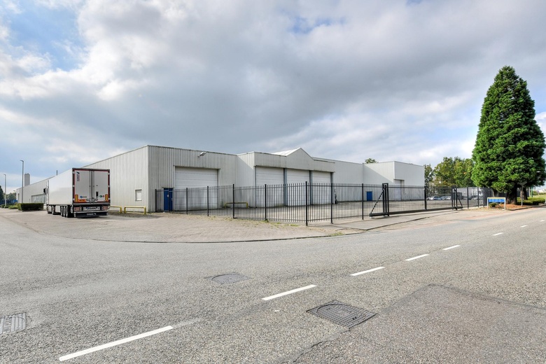 BedrijfsruimteaanIndustriedwarsweg 7<br/> inEtten-Leur BedrijfsruimteaanIndustriedwarsweg 7<br/> inEtten-Leur