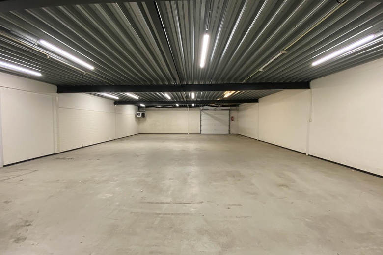 BedrijfsruimteaanVenbroekstraat 20<br/> inNieuwkuijk BedrijfsruimteaanVenbroekstraat 20<br/> inNieuwkuijk