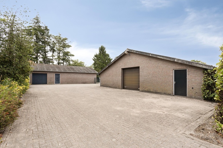 BedrijfsruimteaanEindhovenseweg 27 b<br/> inSon en Breugel