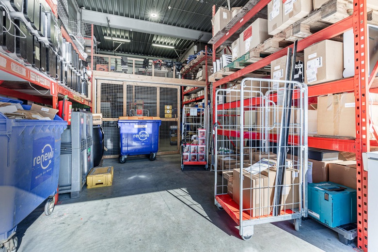 Bedrijfsruimteaande Maas 25 - 27<br/> inBest