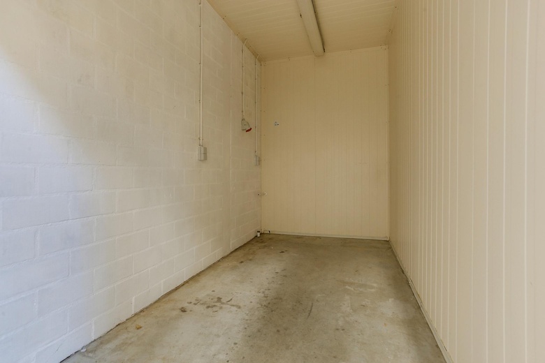 BedrijfsruimteaanHavenstraat 6<br/> inPeize BedrijfsruimteaanHavenstraat 6<br/> inPeize