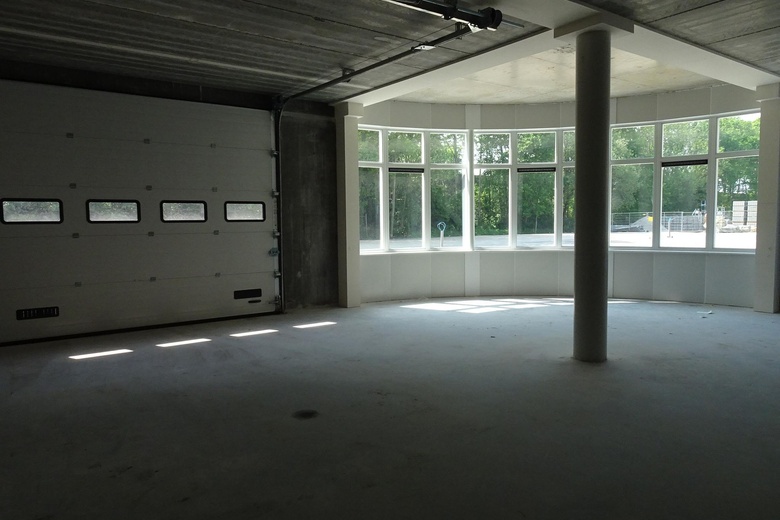 BedrijfsruimteaanNijverheidslaan 8 U<br/> inWeesp