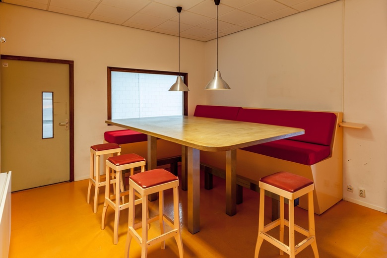 BedrijfsruimteaanNieuw-Zeelandweg 15 B<br/> inAmsterdam BedrijfsruimteaanNieuw-Zeelandweg 15 B<br/> inAmsterdam