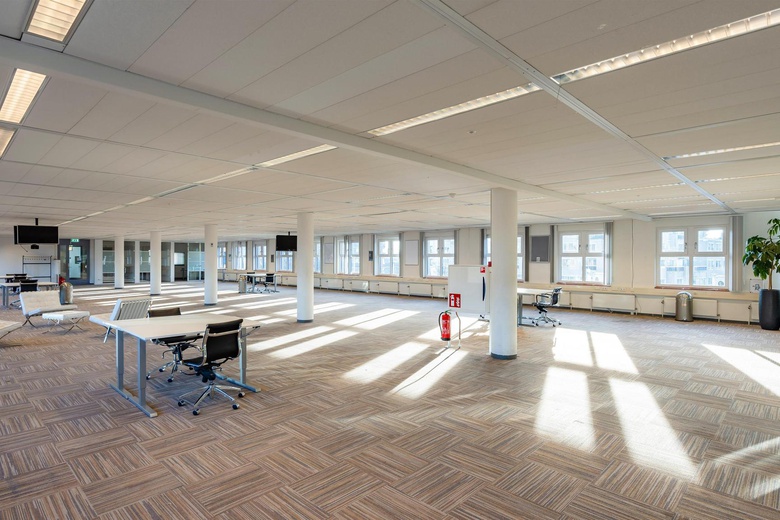 KantoorruimteaanStationsplein 89<br/> inAmersfoort KantoorruimteaanStationsplein 89<br/> inAmersfoort