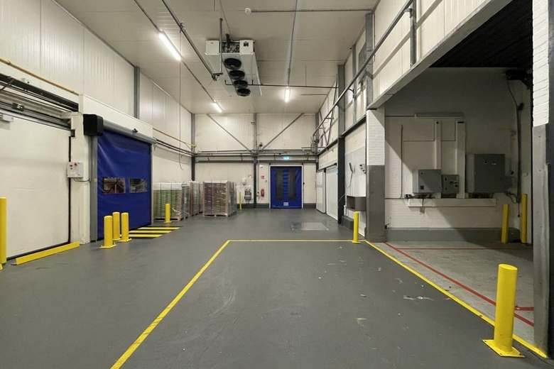 BedrijfsruimteaanTurfstekerstraat 51<br/> inAalsmeer