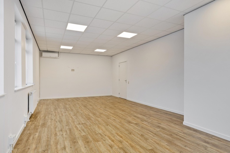 BedrijfsruimteaanImpuls 21 - 23<br/> inPurmerend