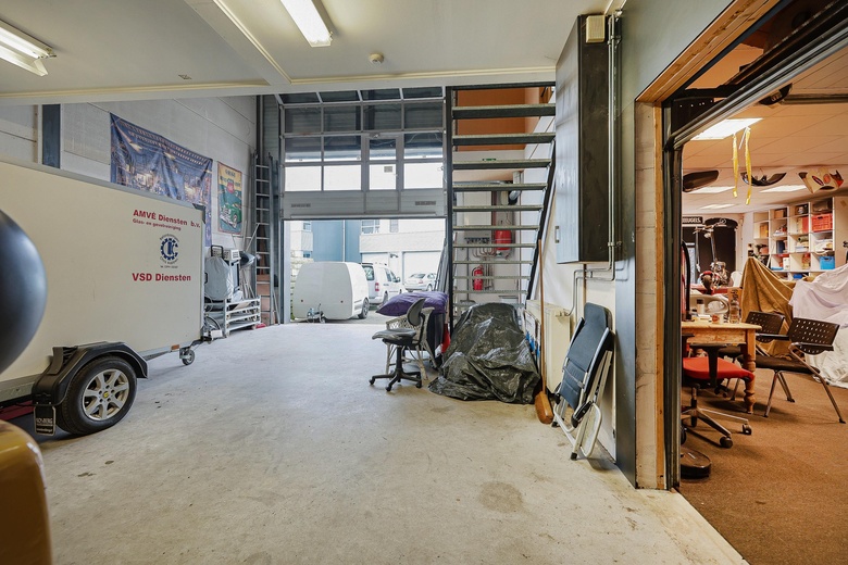 BedrijfsruimteaanAngstelpark 303<br/> inNieuwersluis