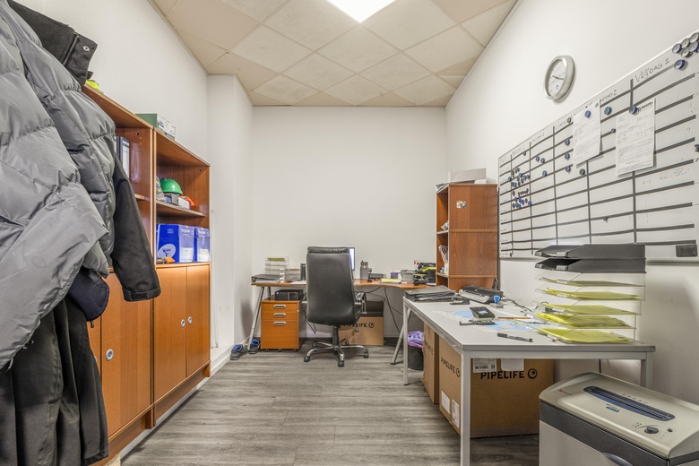 BedrijfsruimteaanLijndenweg 32 C<br/> inVelsen