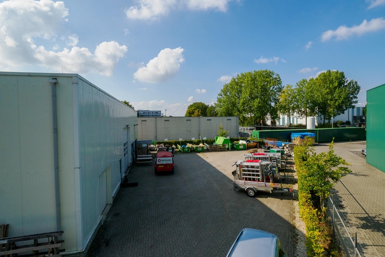 BedrijfsruimteaanRigastraat 18<br/> inDeventer