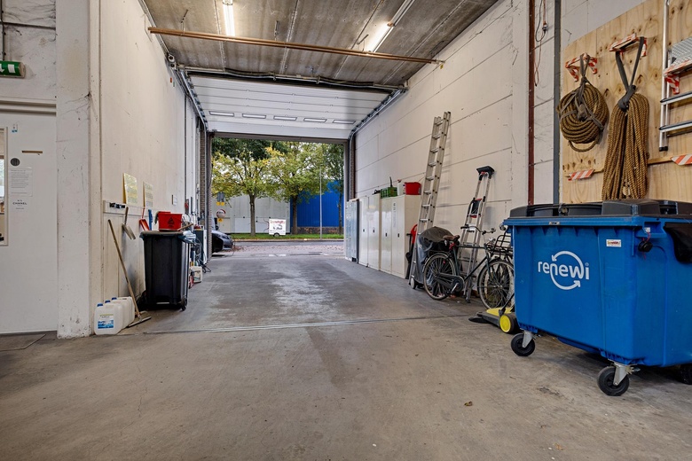 BedrijfsruimteaanJarmuiden 54<br/> inAmsterdam