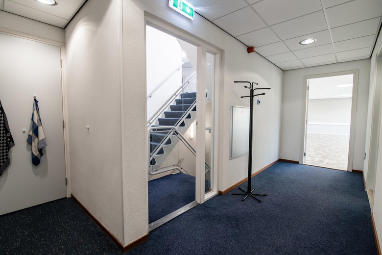 KantoorruimteaanOud-Eemnesserweg 5 H<br/> inBaarn