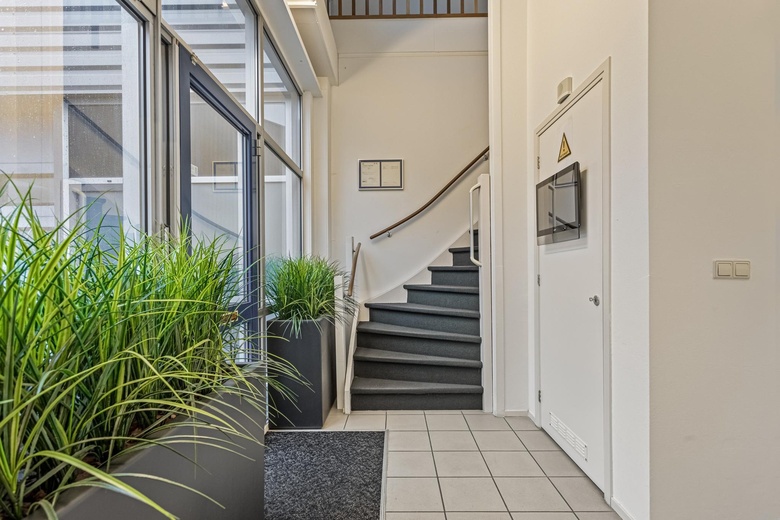 BedrijfsruimteaanTieleman en Drosweg 17<br/> inLeiden