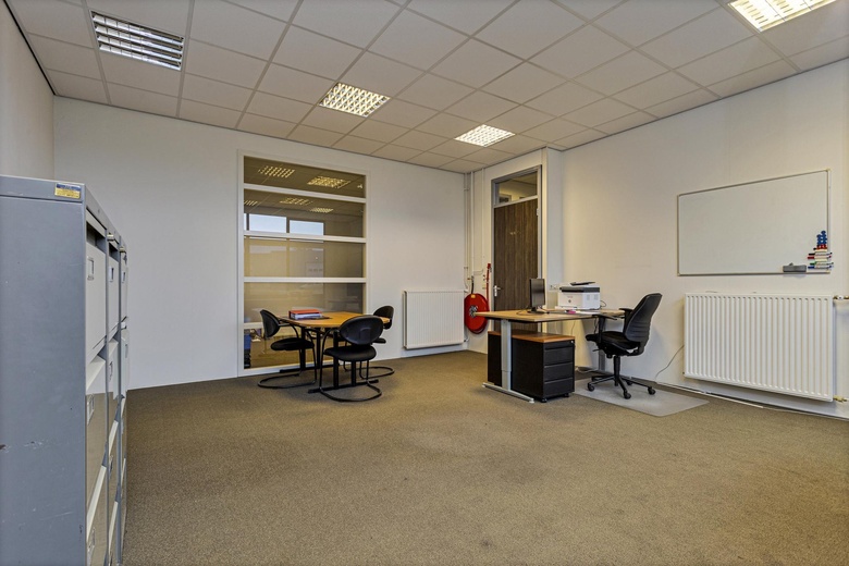 KantoorruimteaanCelsiusweg 18 e<br/> inElst KantoorruimteaanCelsiusweg 18 e<br/> inElst