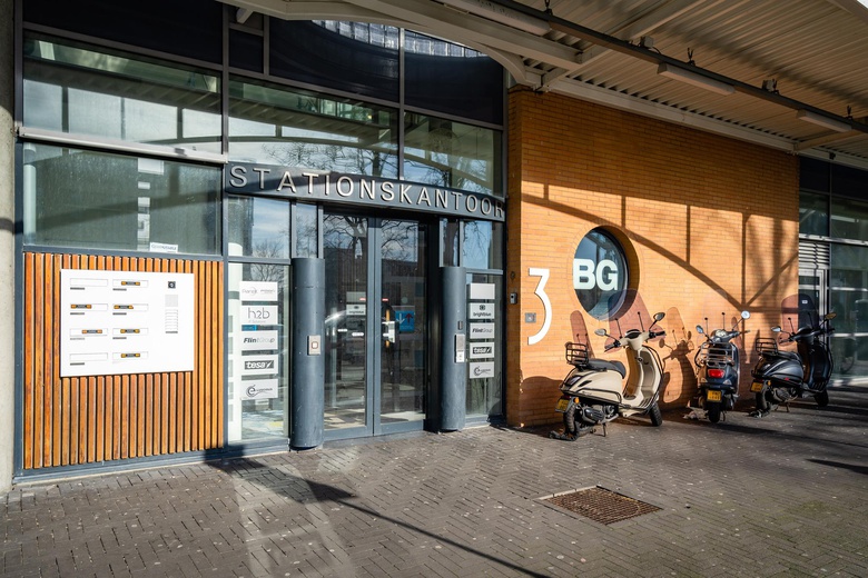 KantoorruimteaanStationsplein 3 2<br/> inHilversum
