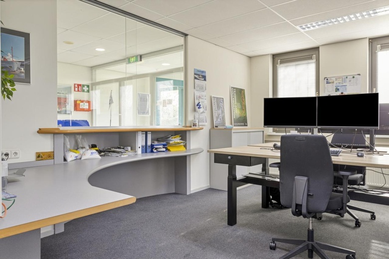 KantoorruimteaanHandelspoort 3<br/> inTerneuzen KantoorruimteaanHandelspoort 3<br/> inTerneuzen
