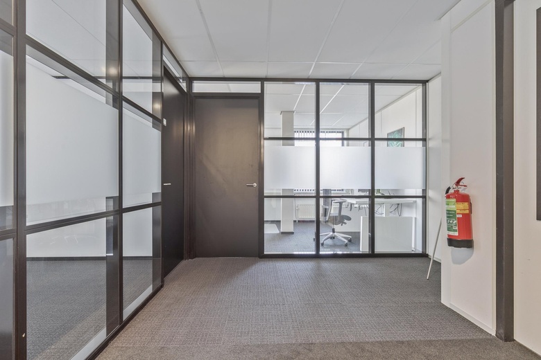 KantoorruimteaanVan 't Hoffstraat 28<br/> inNijkerk KantoorruimteaanVan 't Hoffstraat 28<br/> inNijkerk