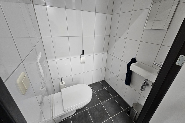 Bekijk foto 6 in  aan de  in 