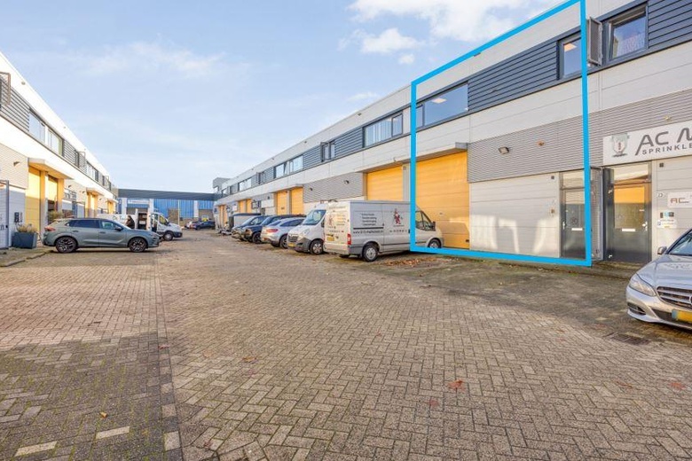 Bekijk foto 1 van 3e Industriestraat 23 H