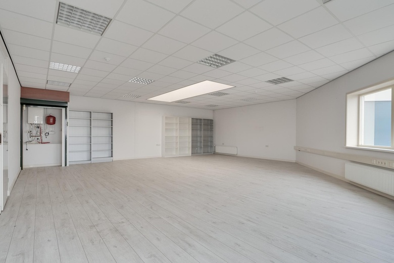 KantoorruimteaanM.C. van Voordenstraat 12<br/> inDe Rijp KantoorruimteaanM.C. van Voordenstraat 12<br/> inDe Rijp