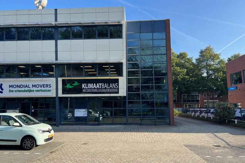 BedrijfsruimteaanKelvinring 52 a<br/> inAlblasserdam BedrijfsruimteaanKelvinring 52 a<br/> inAlblasserdam