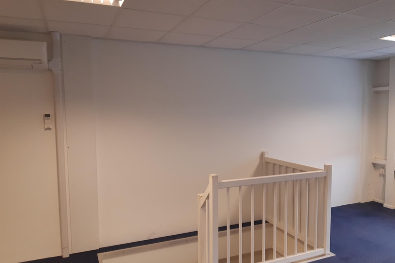 BedrijfsruimteaanNoordeinde 134<br/> inHendrik-Ido-Ambacht BedrijfsruimteaanNoordeinde 134<br/> inHendrik-Ido-Ambacht