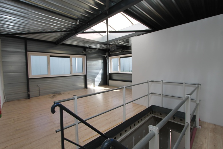 BedrijfsruimteaanWeg en Land 42 j<br/> inBergschenhoek